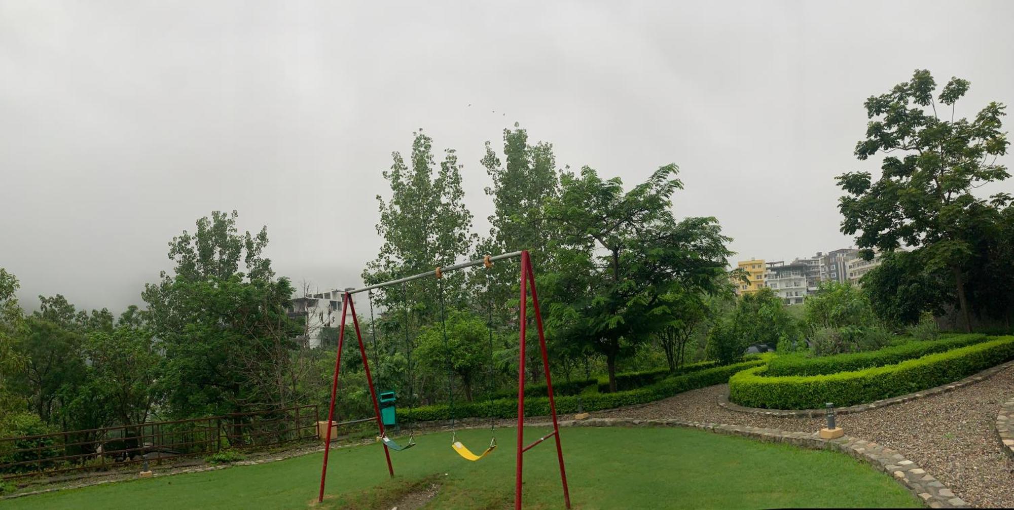 Luxury Aloha Majestic Apartments Rishīkesh Εξωτερικό φωτογραφία