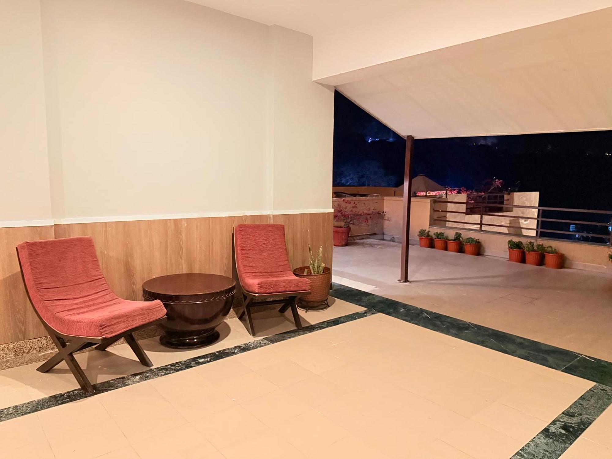 Luxury Aloha Majestic Apartments Rishīkesh Εξωτερικό φωτογραφία