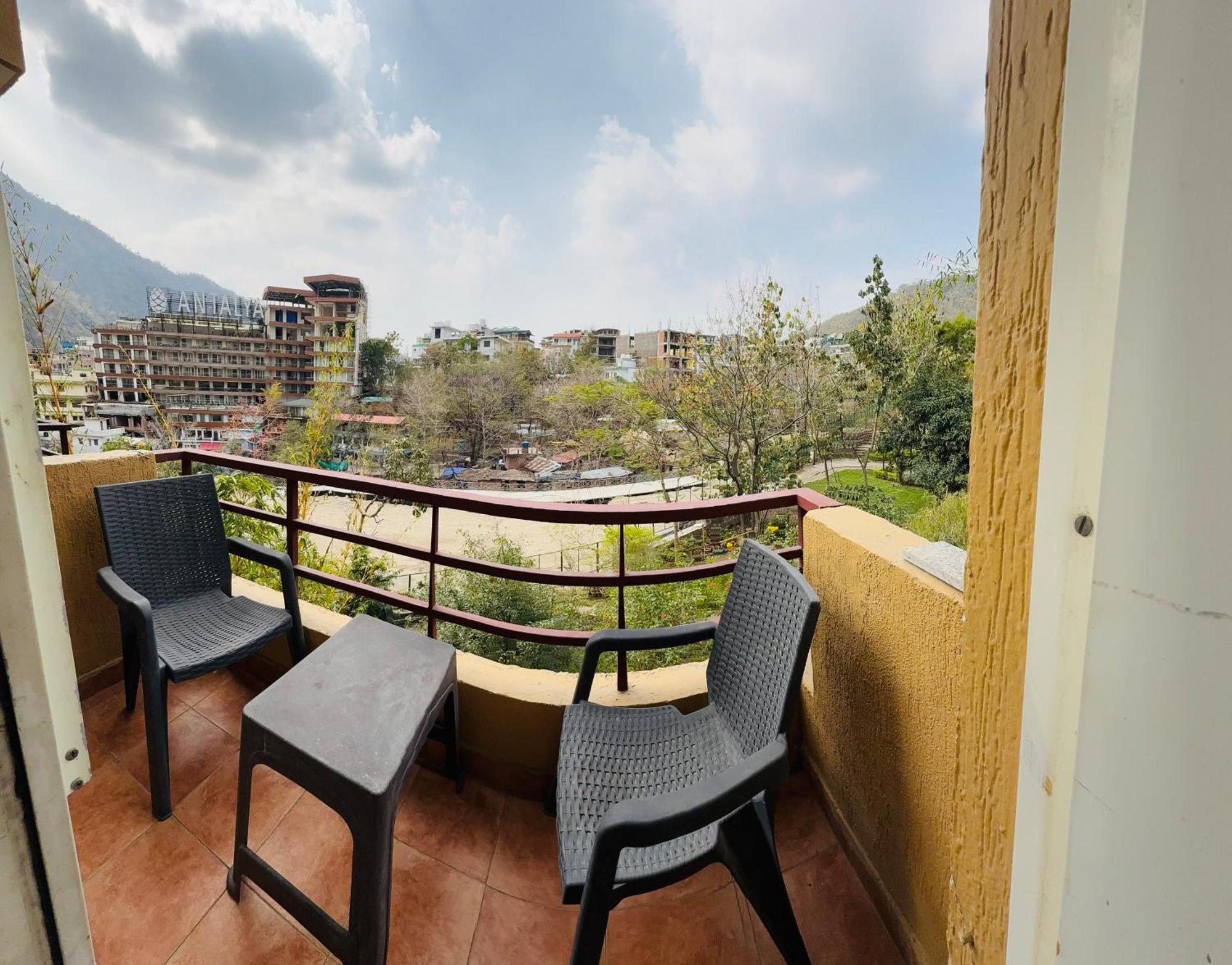 Luxury Aloha Majestic Apartments Rishīkesh Εξωτερικό φωτογραφία